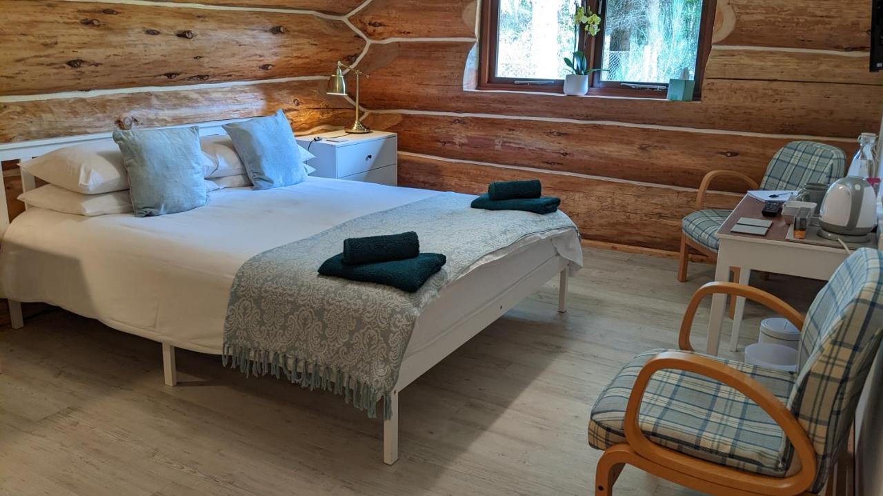 Owl Lodge Bed & Breakfast Kilmuir  外观 照片
